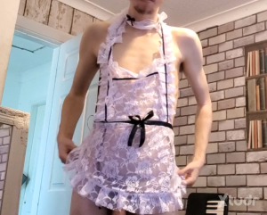 Xtudr - Brandstu28: I love to be naked most of the time, love to risk being naked with another in public, controlled and submissive, dressed...