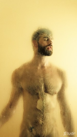 Xtudr - masterpork: Master warreo, lover of vice, dirty: piss and more, sports clothing, sheer socks, smells, massages.