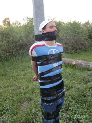 Xtudr - AMOSEMI-KABRON: Acabo de cambiar mi nick. SOY EL ANTERIOR ESCLCABRÓN.
Soy bajito, fibraete  y cabrón que  no es del todo amo pero sí...