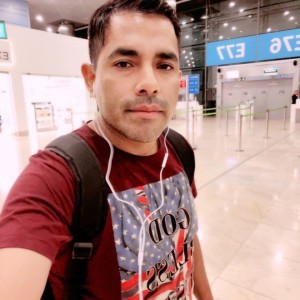 Xtudr - adorador_de_pies: I'm submissive, foot worshipper, submissive and affectionate, I like sports and healthy living / I am domestic and...