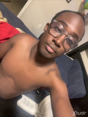 Xtudr - mattj24: Hey I’m new this but pretty open to anything 