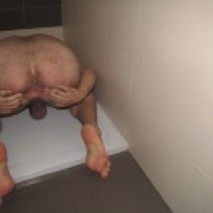 Xtudr - sergiogm: I'm a bit chubby but I like everything, I'm a good agent and I'm a bit spoiled haha, everything excites me, my whatsapp is...