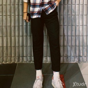 Xtudr - guyunderu: Visitor,fnf,socks
