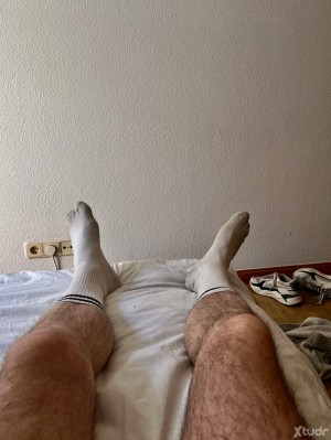 Xtudr - morboXLCerdete: 💪🏼🦶🏼🧦👟
Preguntarme 😈