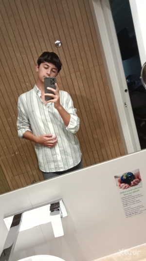 Xtudr - Rafa678: Quiero a alguien joven o un poco más mayor 