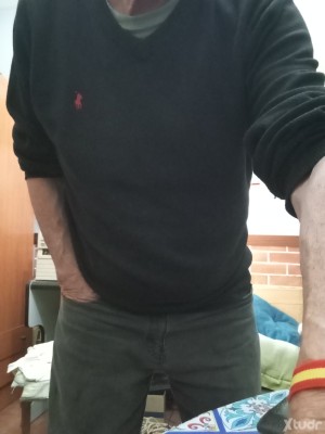 Xtudr - His: Ya tengo dueño. 
Pertenezco a 