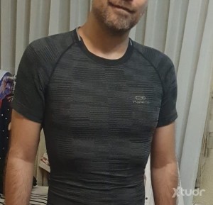 Xtudr - Corretenmicara90: Arrodillame donde más morbo te de, humillame, hazme chupar tu polla y la de quien tu quieras, y llena mi cara de t...