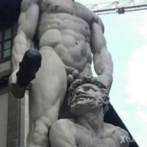 Xtudr - Buscando71: Masculine, athletic, educated but uninhibited. I like to connect with the guy I'm with and let myself go, giving free re...