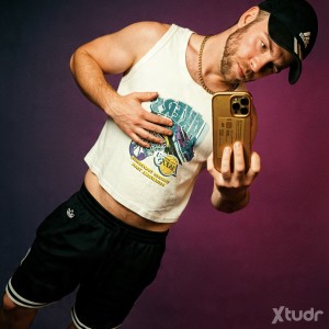 Xtudr - ChavalDominante: I'm looking for a regular submissive.
