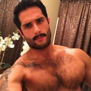 Xtudr - dominanteactivo: Dominant man, active, tall, well-endowed, serious, dominant, only submissive for cash, no curious people, I don't r...
