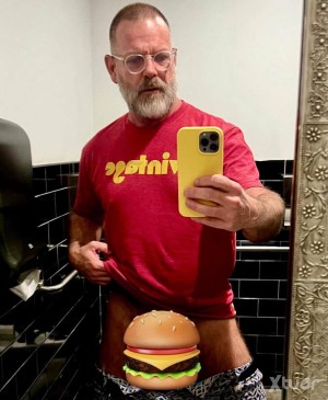 Xtudr - AlphaPigPartner: Alpha Gay experienced sadistic master looking for a pathetic fag to get used and degraded into some hot humiliation...