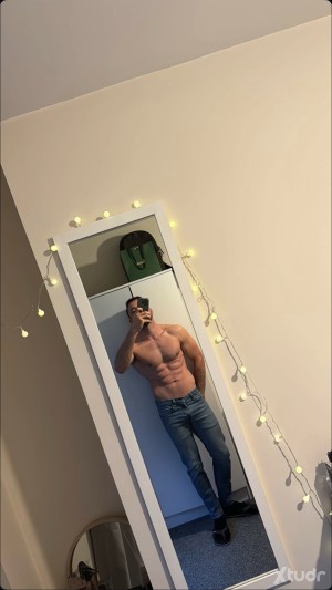 Xtudr - MP88: Im not sure, cuz I’m new to this. You can ask me for my OF 😬