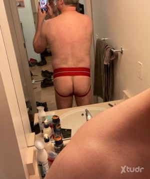 Xtudr - 54btmsub: 54 6' 200 btm with a sub side open to various things