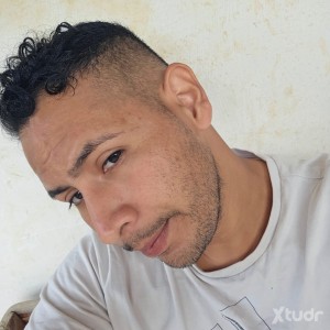 Xtudr - zmd8bylw: Holaaa soy una perrita sumisa cerda, me gusta que me maltraten el culo con nalgadas, correa, latigo, que me hagan del culo...