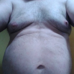 Xtudr - MaduroBaix: I'm into kisses, caresses, sucking until the end, and being sucked. I like it when they cum in my mouth while I'm suckin...