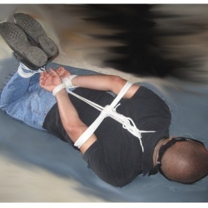 Xtudr - bondagemanven: I'm not one of the guys in the public photos, but I'm the author.
I'm from Caracas (Venezuela) and I don't appear in ...