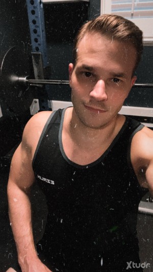 Xtudr - gbn5r94j: In an open relationship looking for FwB. Hope to find people local, 20min or less from Middle River. 
Mainly into oral n j...