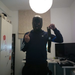 Xtudr - Amo28alc: Hello, I'm looking for real submissive men, no idiots, only serious and determined ones, no idiots. Don't ask me any quest...