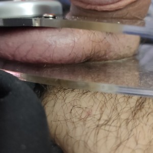 Xtudr - Huevazosdechulo: Bastard and I enjoy torturing balls and having mine tortured and other things.