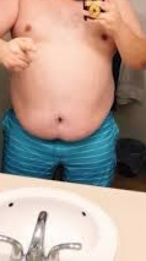 Xtudr - suggarbaby: Pasv buscando un actv dominante para poder servirle. 