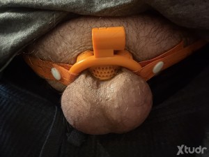 Xtudr - maduro_usable_asako: Esclavo con casi ningún límite. Boca y culo muuuuy tragones. Disponible para castidad forzada.