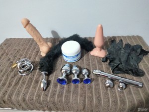 Xtudr - sumisoculitragon: Maduro sumiso y obediente, para doma, disciplina, sexo, bofetadas, BDSM, spanking etc, lo que guste, disponible so...