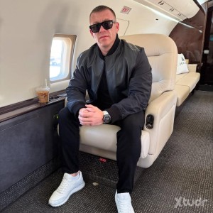Xtudr - willam_jie18: GOD FIRST 🕊️ PRIVATE FIGURE 📲CARS 🏎️
C HARTS 📈 LIFESTYLE 🌴 I MAKE MY MONEY ON MY PHONE💯