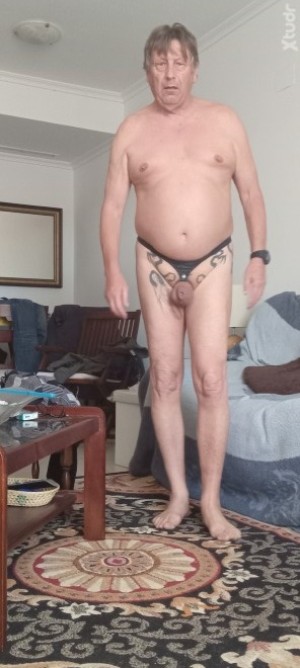 Xtudr - Chrismark: I am English  and I living in Jesus pobre denia Alicante  and I am 64 years old  I am slave  and look for a master from d...