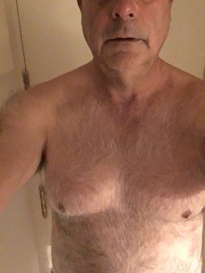 Xtudr - luis_sum: Busco Macho Maduro.
Busco un buen Macho Maduro que me lleve a la sumisión de su mano experta. Pido paciencia y continuidad...