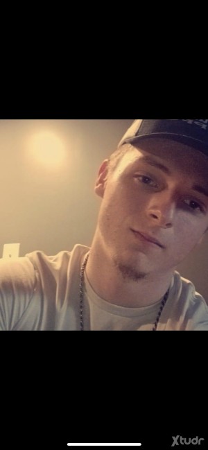 Xtudr - kylerdunn: Im a 23-year-old inmate at Green River Correctional, is seeking a meaningful connection with someone  he values honesty a...