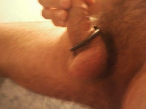 Xtudr - guerrero74: Uncle bisexual, currently with a partner (she's a girl). I respect her, but I like to play on cam, and cheat. It's somet...