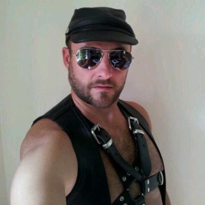 Xtudr - Cuiralps: Submissive slave who adores leather
