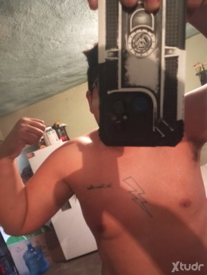 Xtudr - Albertotis: Real man, looking for real people