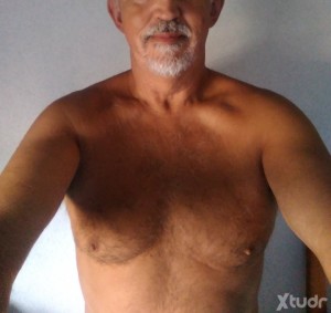Xtudr - Gladiator53: I'm mature and I'm looking for mature men, with some exceptions. I like to play sports and travel. Healthy life and hea...