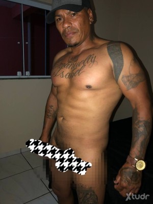 Xtudr - masterkarlos: HERE DOMINANT MAN KARLOS. I AM. DOMINANT MAN CASH I SUBMIT YOU I DESTROY YOU YOU SHIT I TAKE AWAY ALL YOUR MONEY I DRA...