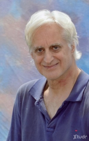 Xtudr - YourToilet2Use: I'm Richie, from the Long Island/NYC area. You can reach me directly at LasciviousEyes@hotmail.com. I've had a lifel...