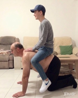 Xtudr - Perro1978: Submissive BDSM