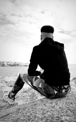 Xtudr - AlfreDom: Activo dominante, sin fotos de cara no te respondo y bloqueo inmediato. Comportate