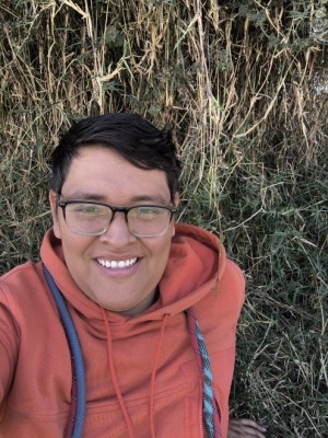 Xtudr - Jucao91: Dark-skinned, obviously, intellectual, I love nature and animals