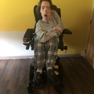 Xtudr - steeers4825: I like playing games and listening to music 
