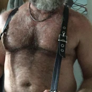 Xtudr - Amomachote: Hello dominant mature man very pig and filthy I don't say no to almost anything