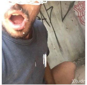 Xtudr - tragonazo88: Trago rabo leche lapos y meos. Cruising maduros ropa interior currada como culos sudados baños públicos olores sudor ma...