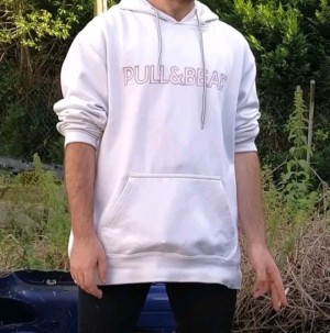 Xtudr - AMOJOVEN23: Dominant man seeks submissive and servicial men who know their obligation and duty.