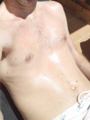 Xtudr - Amoserio: En busca de nuevas zorras. Alguien que se entregue, me tenga que pedir permiso para todo y pague mis caprichos  