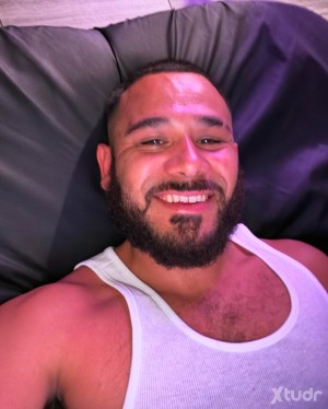 Xtudr - texdy433: Since your input is already in English, there's no need for translation. The text remains the same:
I'm looking for a matu...