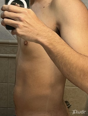Xtudr - pasivasumisa: Submissive guy looking for something stable with a dominant male