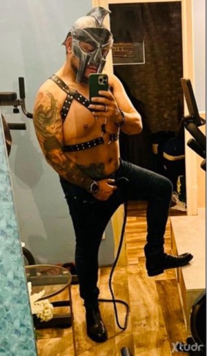 Xtudr - willy15: Versatile I'm a pig morbid to the limit role-playing game