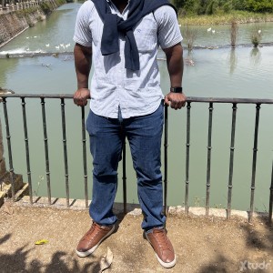 Xtudr - soyactivo__y_comesculo: Soy  ACTIVO ⬆️
Busco Follar , follamigos , y buen rollo
Me gusta que me comen mi culo 🍑
Hago amor y sexo con...