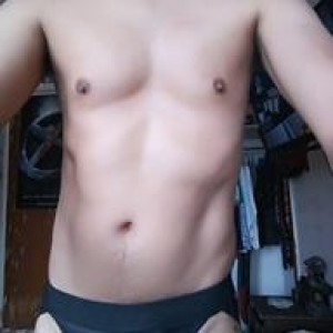 Xtudr - Lagunero: soy un hombre profesionista  inter, en busca de sensaciones y experiencias nuevas, complaciente y listo para todo lo que s...