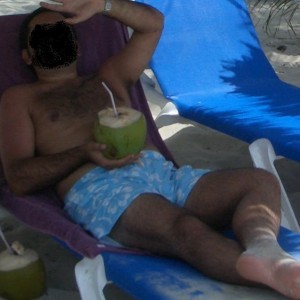 Xtudr - tunisia30: 
busco esclavo sumiso y obediente para sesiones de bondage,dominacion en general, acepto limites. no me va scat, ni sangr...